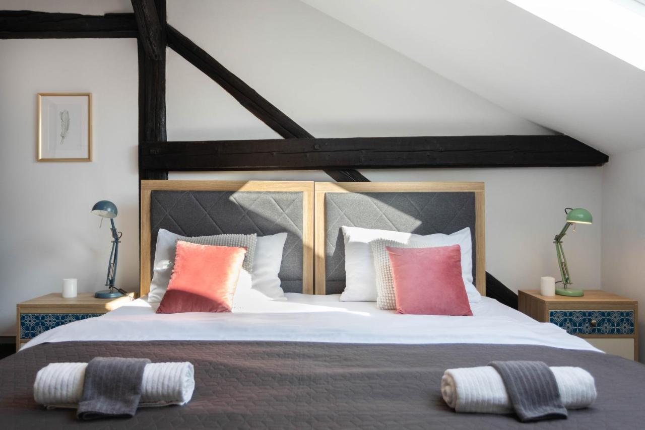 Kvaternik Square Rooms Zagreb Ngoại thất bức ảnh