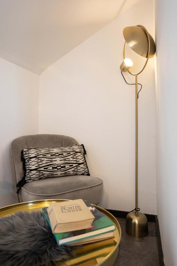 Kvaternik Square Rooms Zagreb Ngoại thất bức ảnh