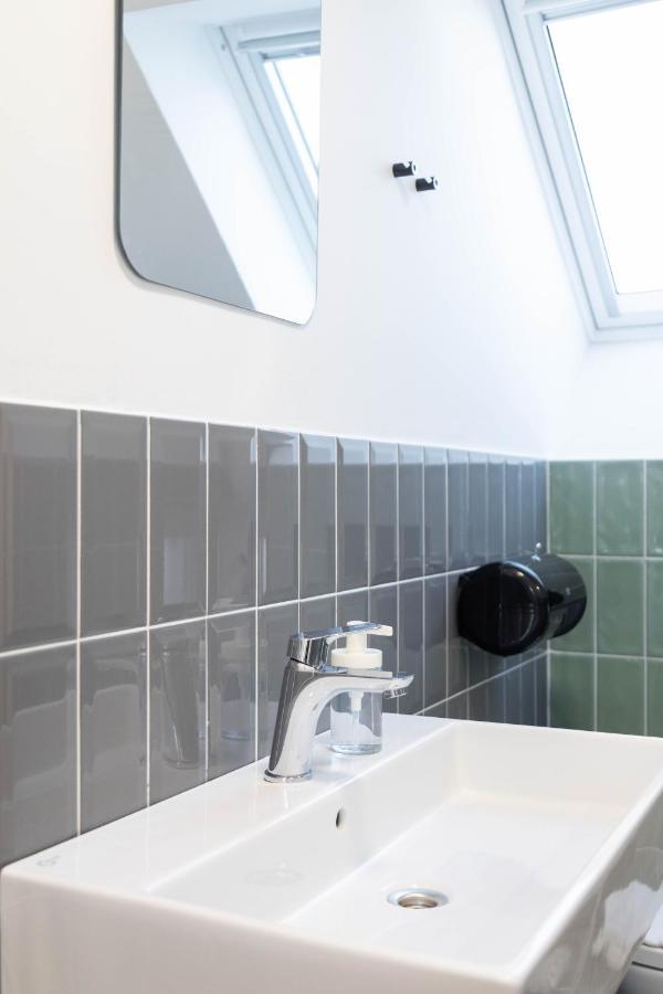 Kvaternik Square Rooms Zagreb Ngoại thất bức ảnh